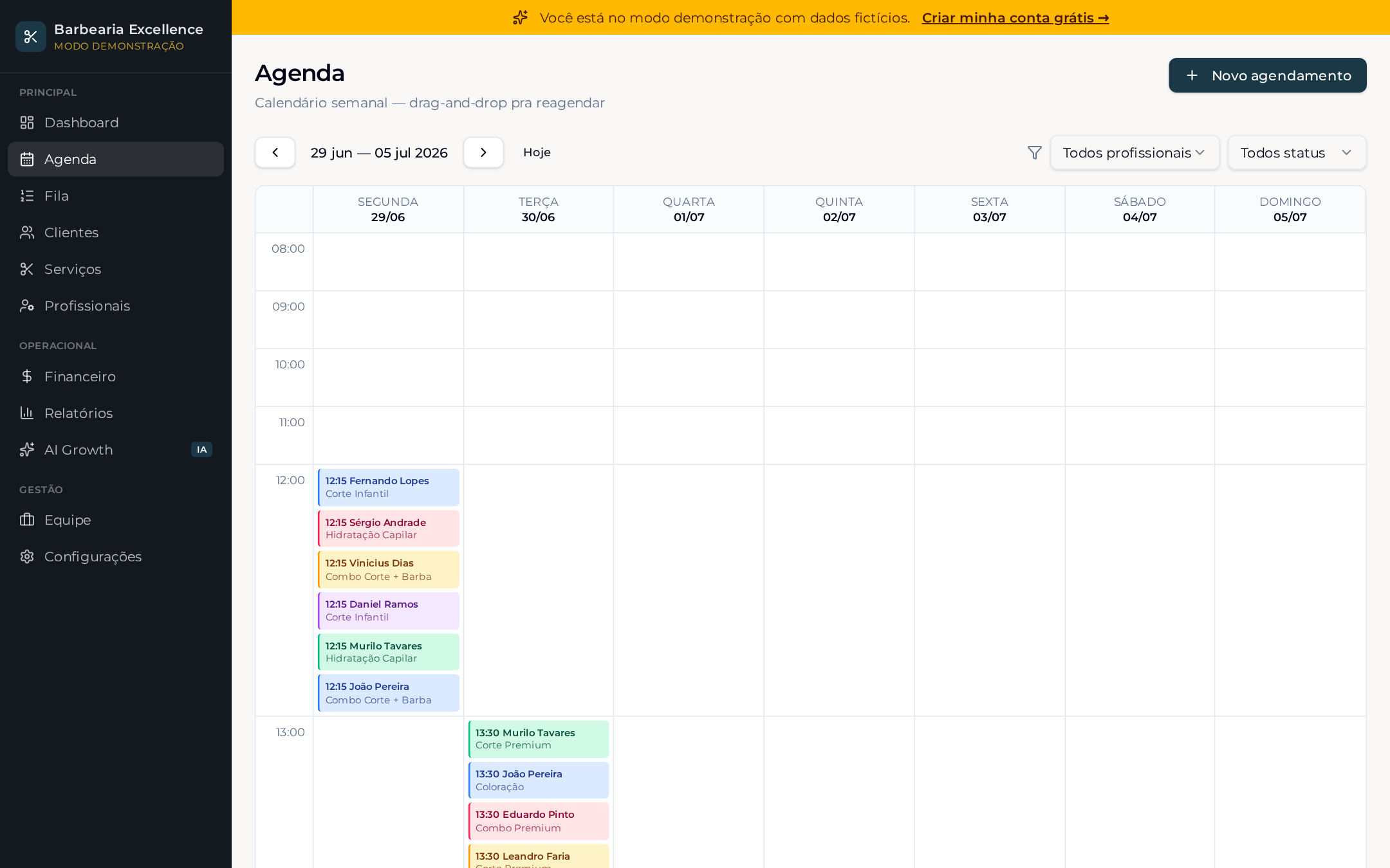 Agenda do painel Magic Barber Pro com horários e status dos agendamentos